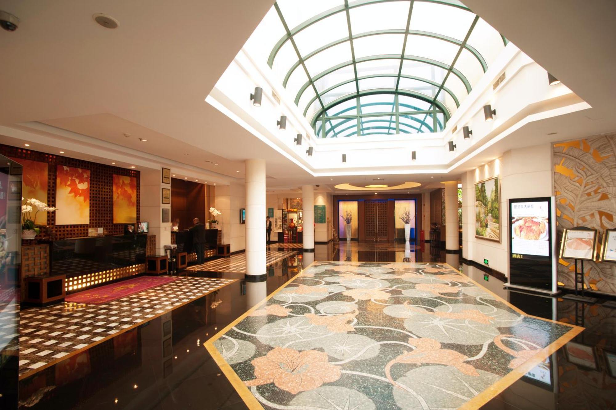 Grand Skylight Gardens Hotel Shanghai Bai Se Road Екстер'єр фото