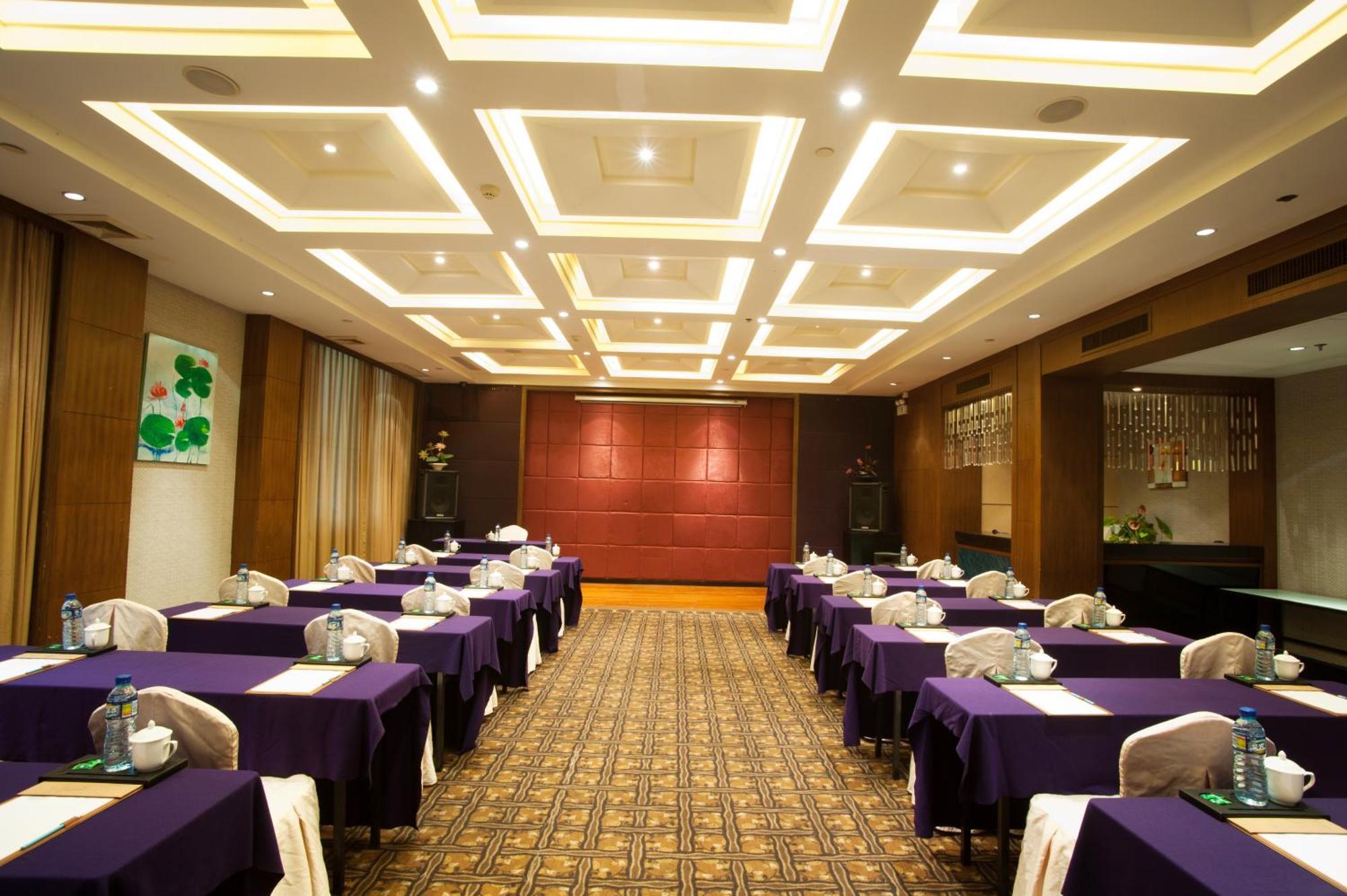Grand Skylight Gardens Hotel Shanghai Bai Se Road Екстер'єр фото